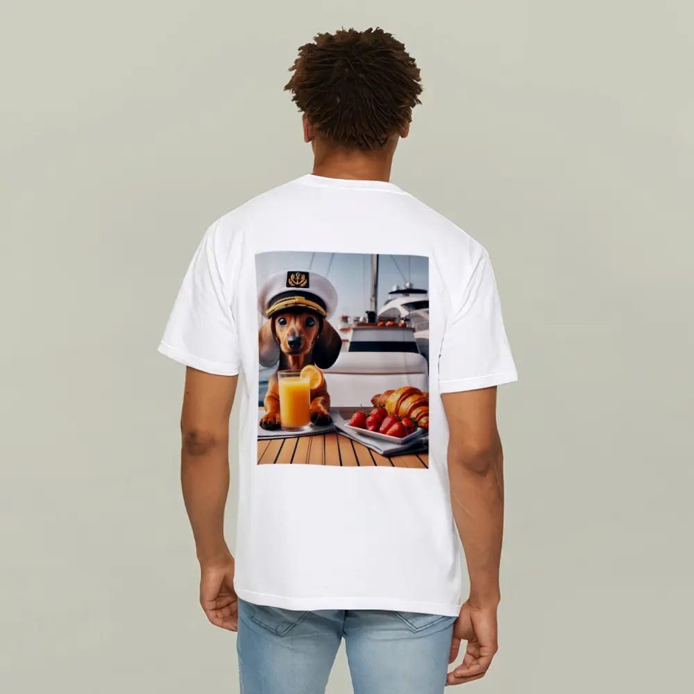 Dachshund Captain Hat Yacht Breakfast Scene – T-Shirts