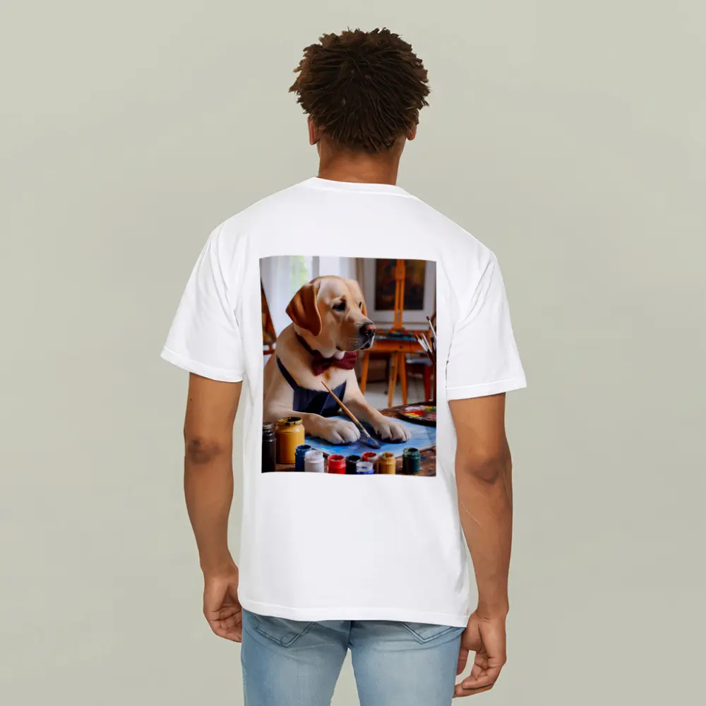 Labrador Retriever Artist Painting in Studio – T-Shirts