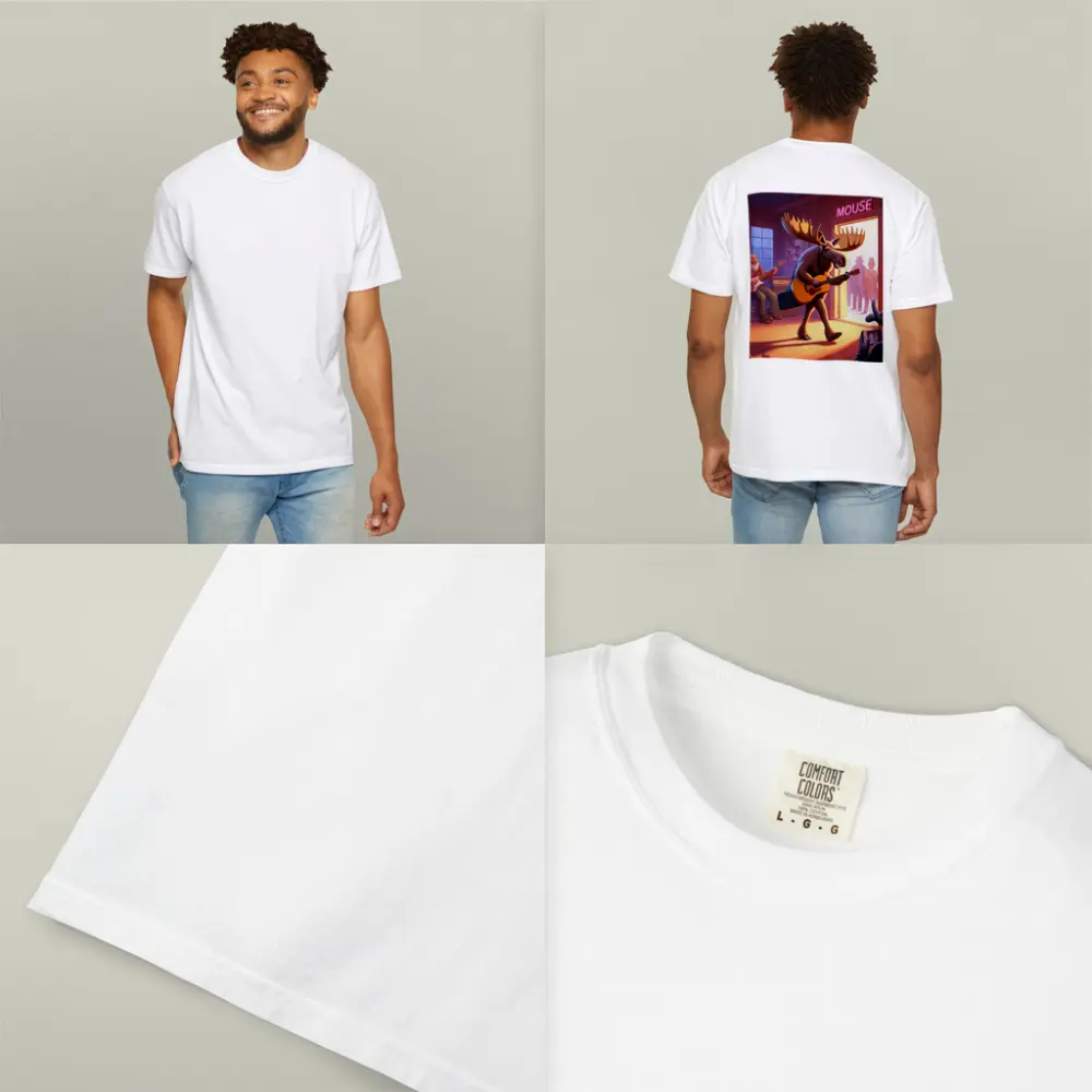 Moose Playing Guitar at Music Bar – T-Shirts