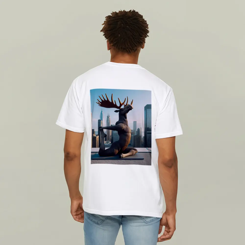 Moose Doing Yoga City Skyline – T-Shirts