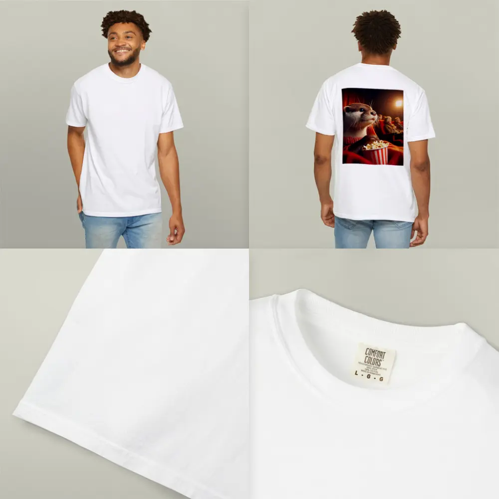 Otter Eating Popcorn In Movie Theater – T-Shirts