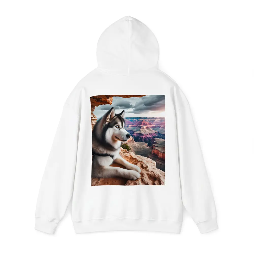 Siberian Husky Resting Grand Canyon Overlook – Hoodies