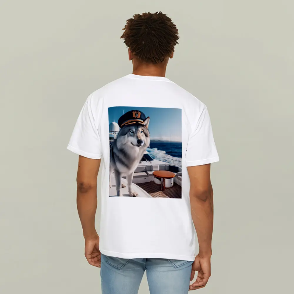 Wolf Captain Hat Yacht Ocean Background – T-Shirts