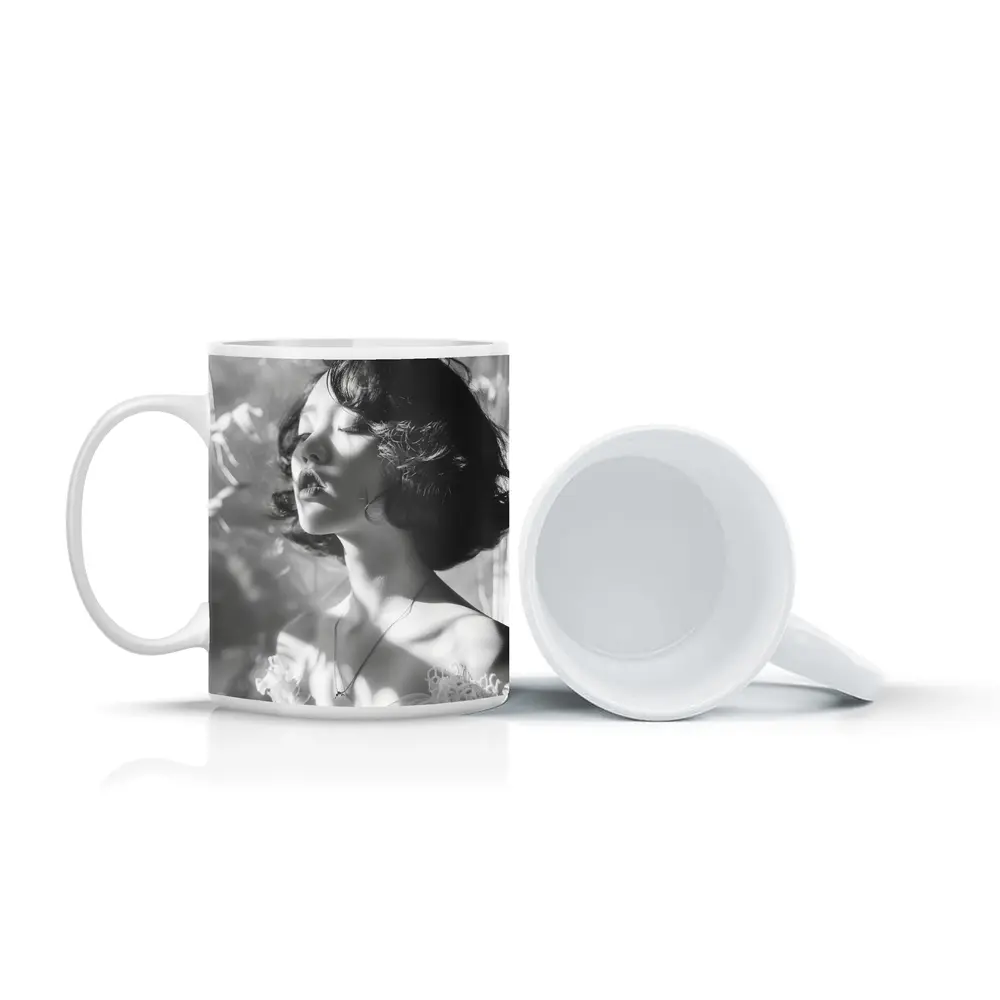Black and White Woman Portrait Soft Light – Mugs