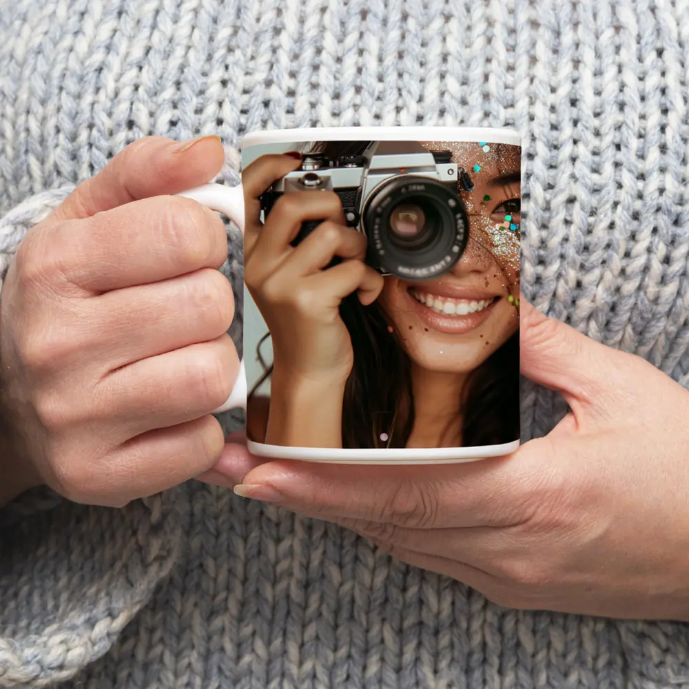 Smiling Woman With Film Camera And Glitter – Mugs