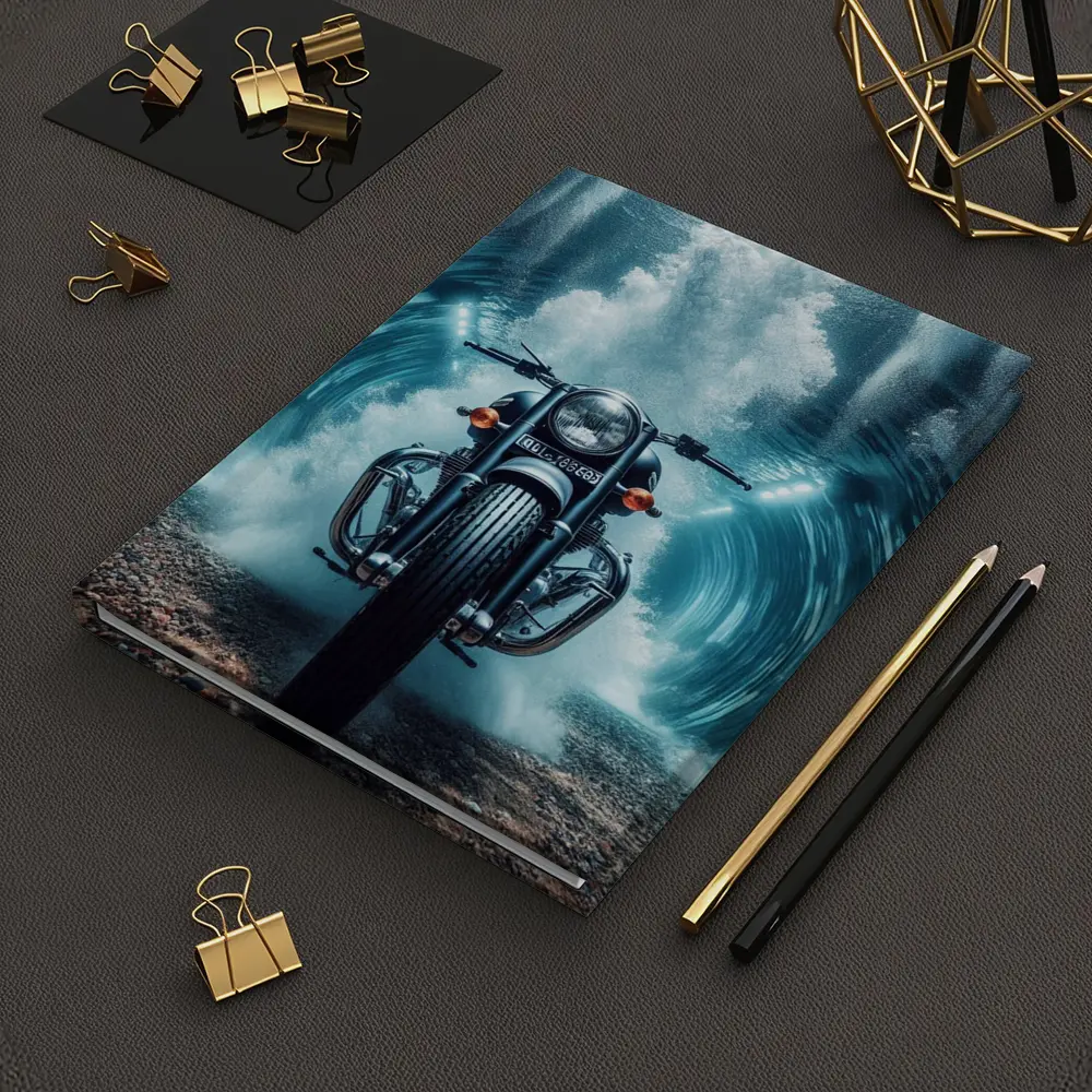 Classic Cruiser Motorcycle Underwater Wave Explosion – Notebooks