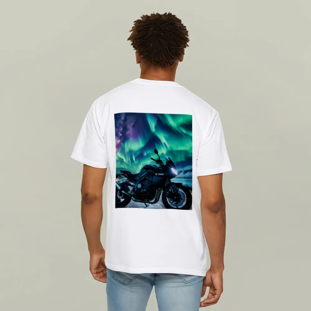 Yamaha Motorcycle Under Northern Lights Night – T-Shirts