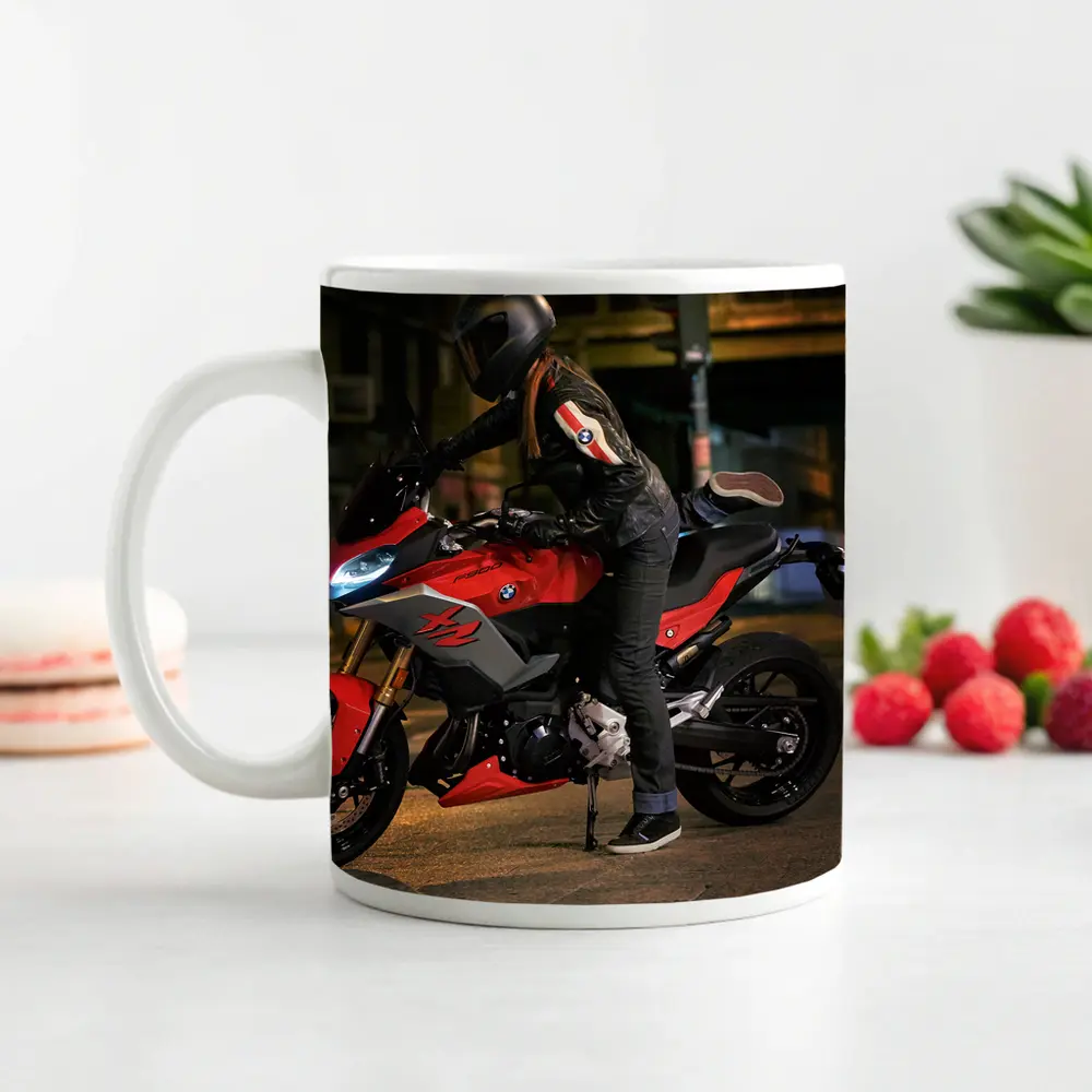 BMW Motorcycle Rider Night City Street – Mugs