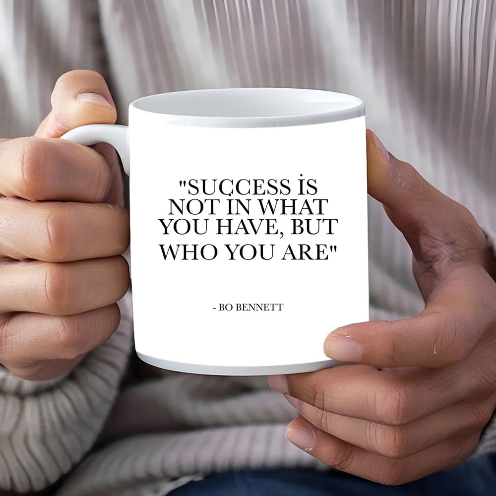 Bo Bennett Success Quote Black White – Mugs