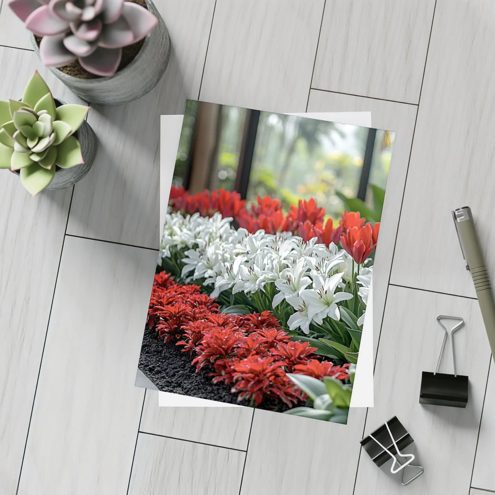 Red White Tulips Lilies Garden Tropical Setting – Postcards