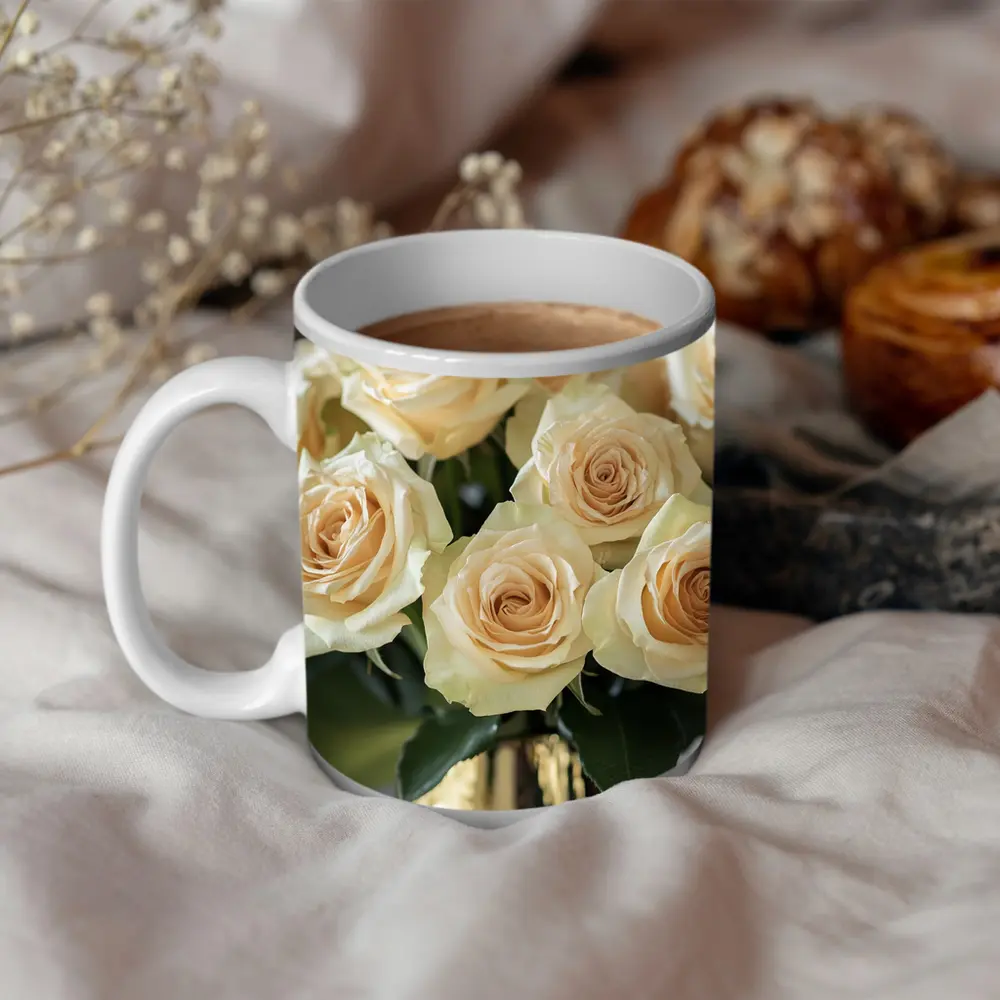 Cream Roses Bouquet In Gold Vase – Mugs