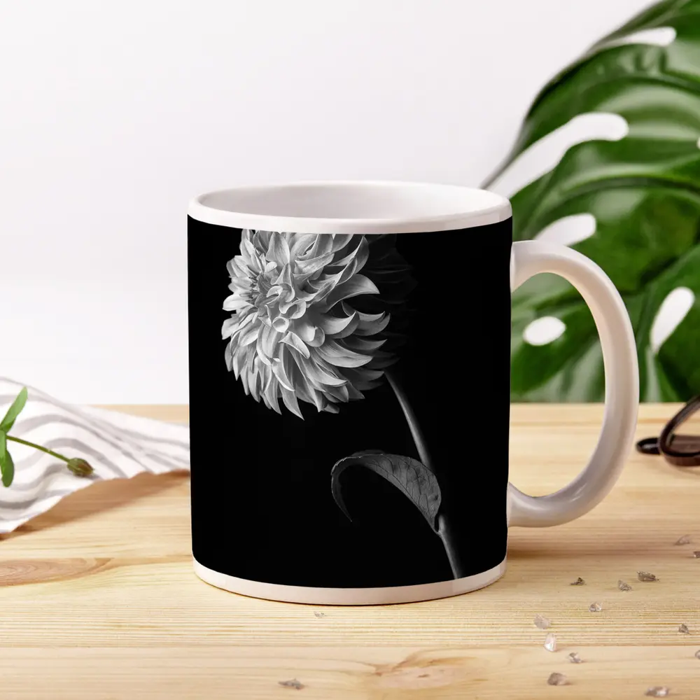 Black And White Dahlia Flower Dark Background – Mugs