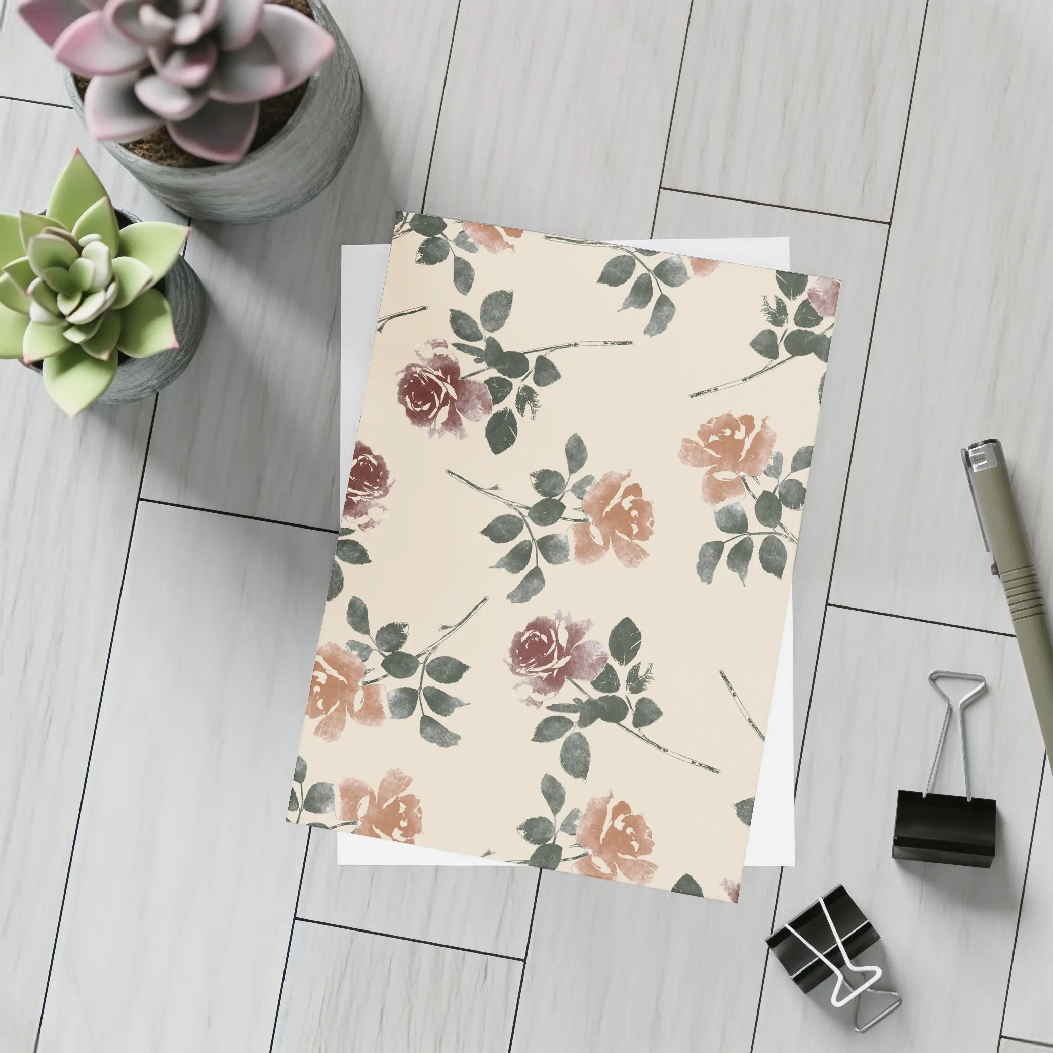 Watercolor Roses Pattern Beige Floral Background – Postcards