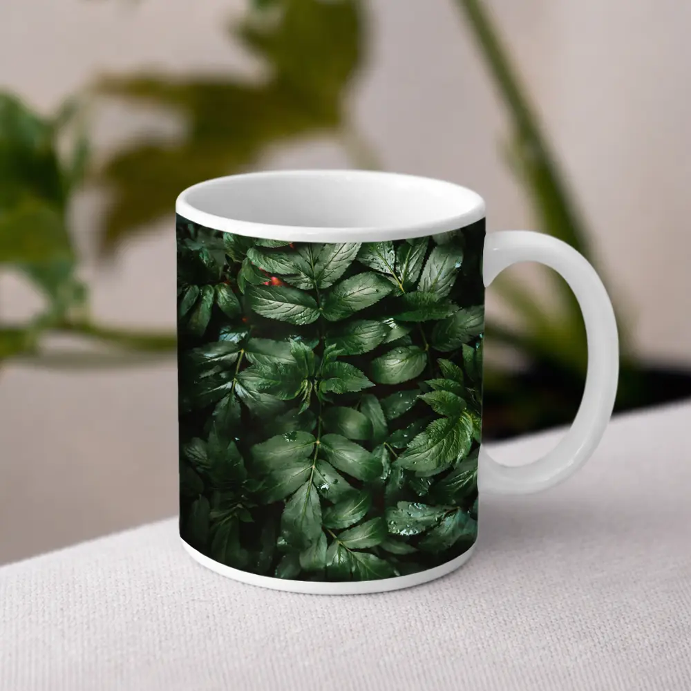Dark Green Wet Leaves Nature Close Up – Mugs