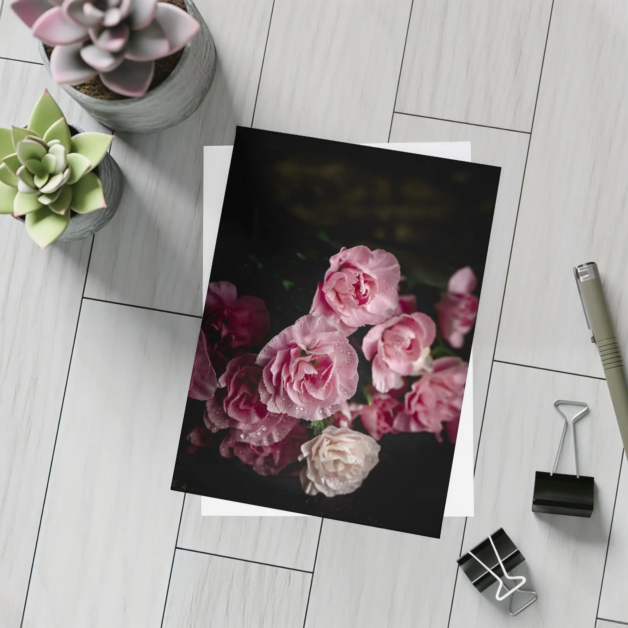 Pink Roses With Water Drops Dark Background – Postcards