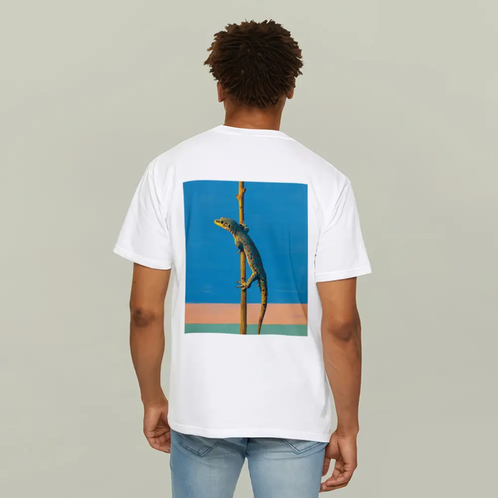 Gecko Climbing Stick Blue Minimalist Background – T-Shirts