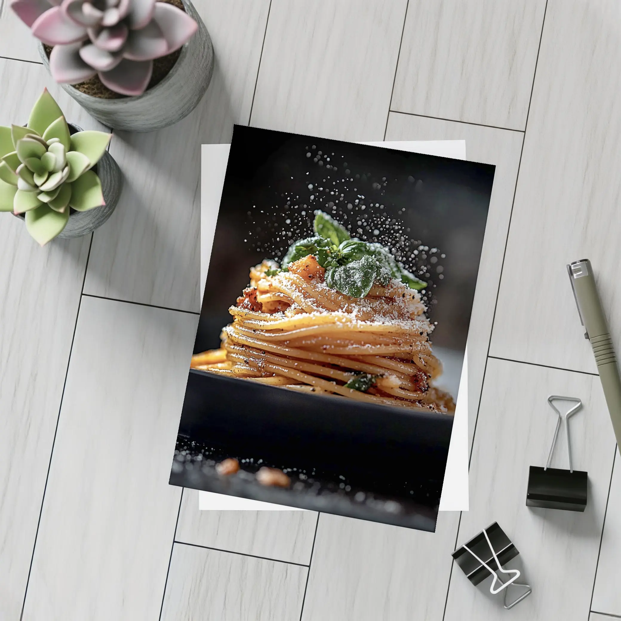 Spaghetti Bolognese Parmesan Dark Plate – Postcards