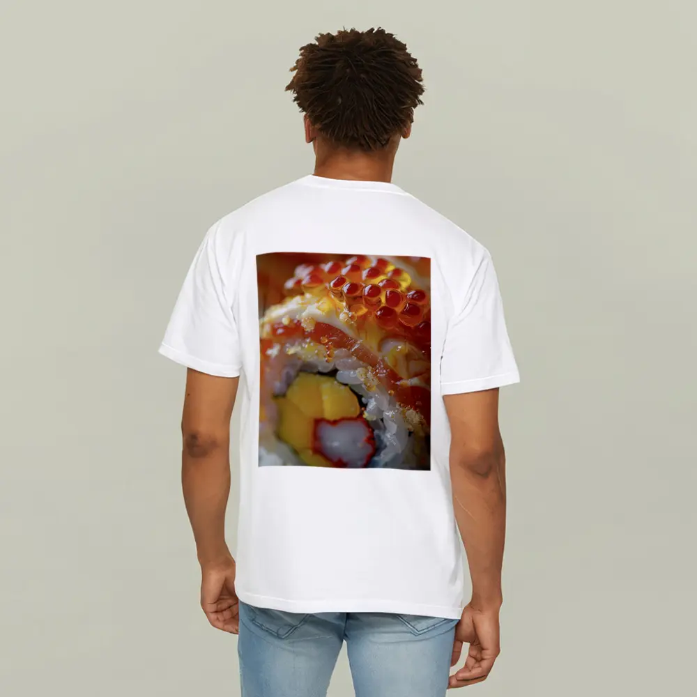 Close Up Sushi Roll With Salmon Roe – T-Shirts