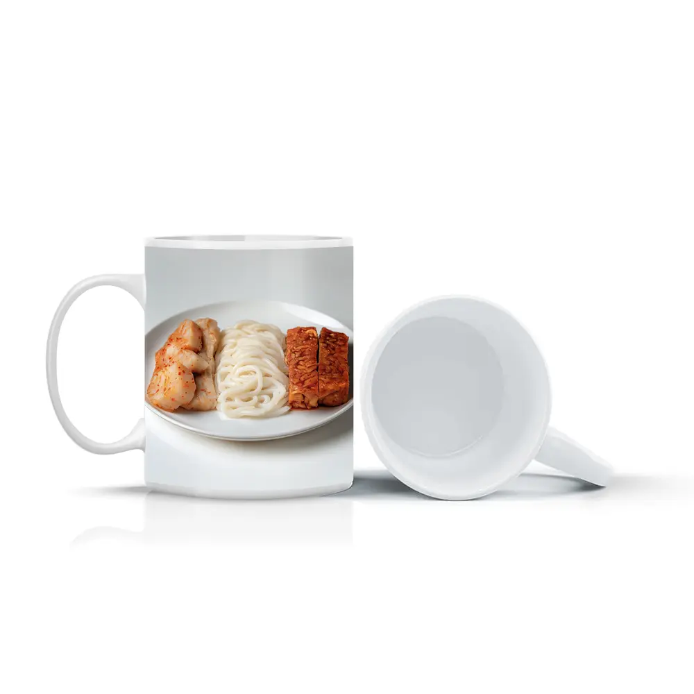 Kimchi Noodles Tempeh Plate White Background – Mugs