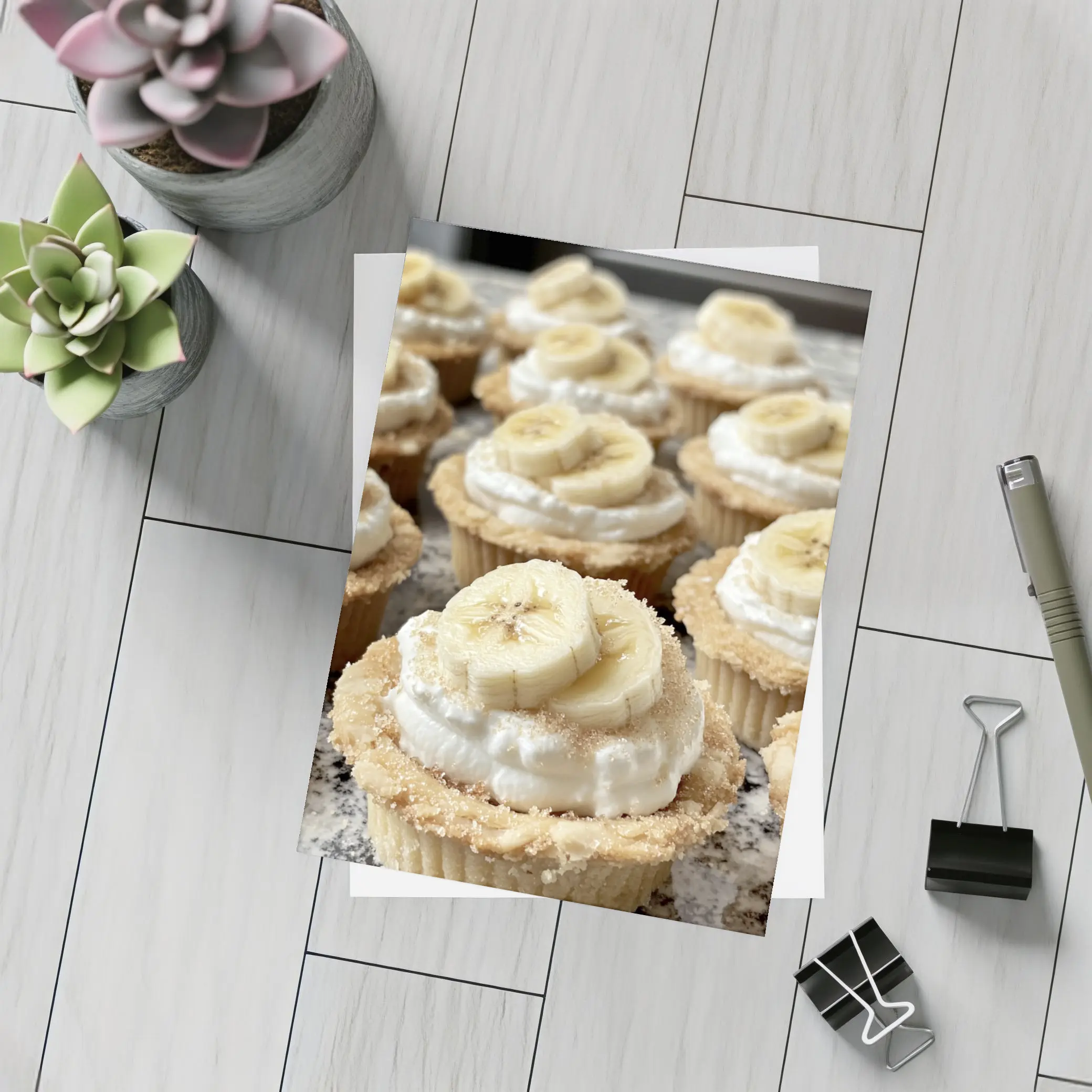 Banana Cream Cupcakes With Graham Cracker Crust – Postcards