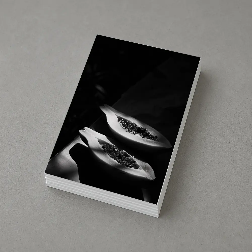 Black And White Papaya Halves Dark Background – Postcards