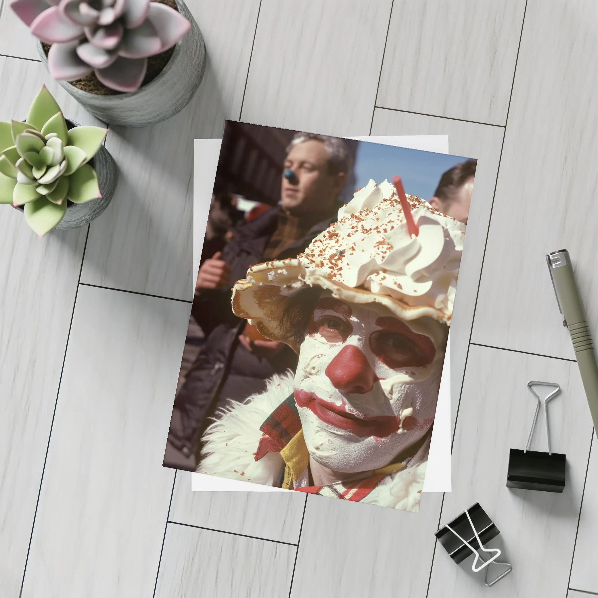 Clown With Pie Hat City Street – Postcards
