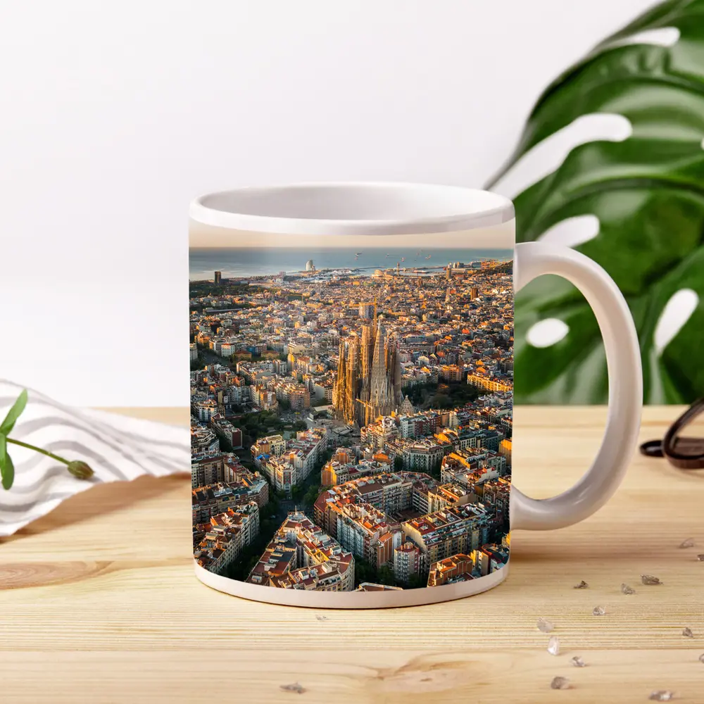 Barcelona Aerial View Sagrada Familia Cityscape – Mugs