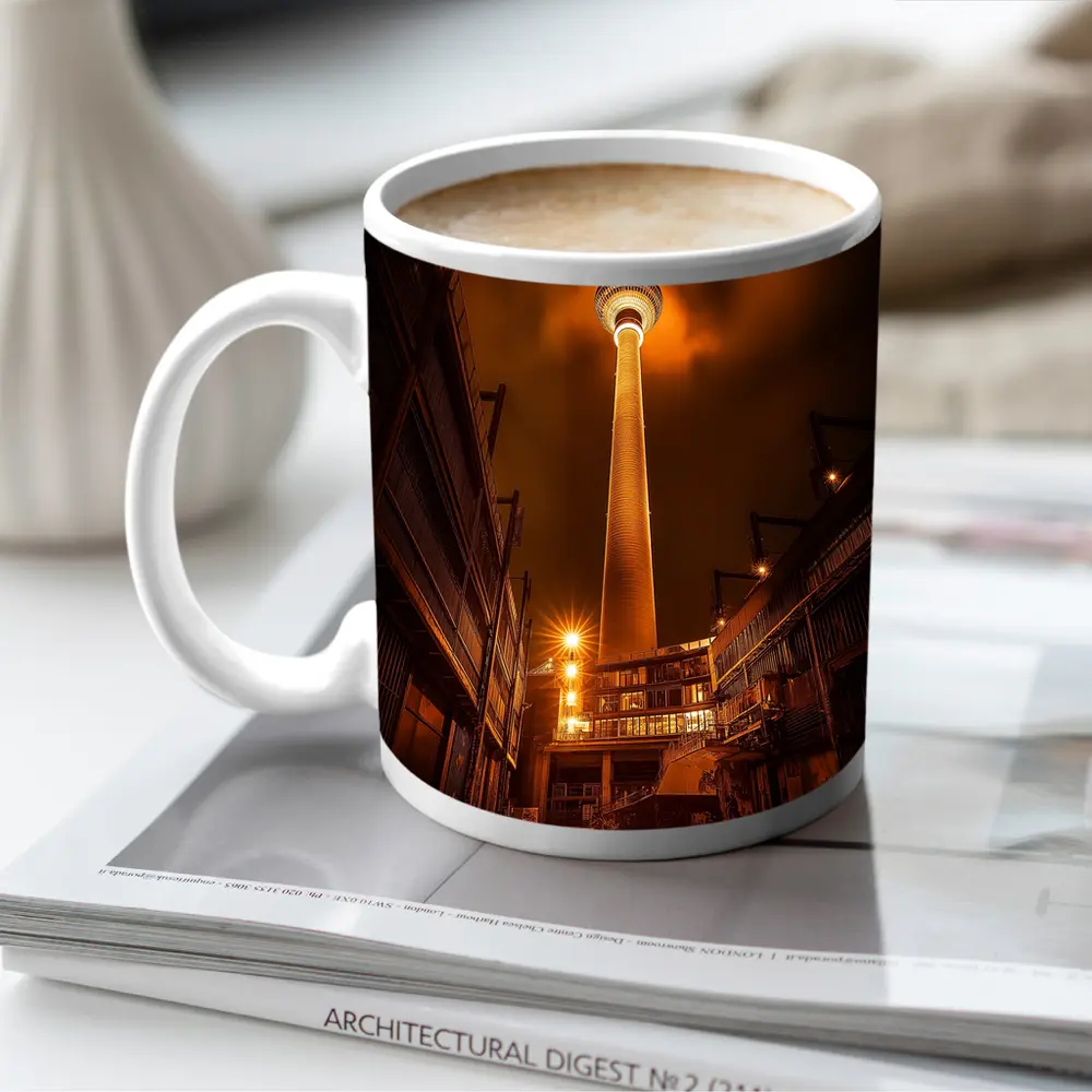 Berlin TV Tower Glowing Night Urban Scene – Mugs