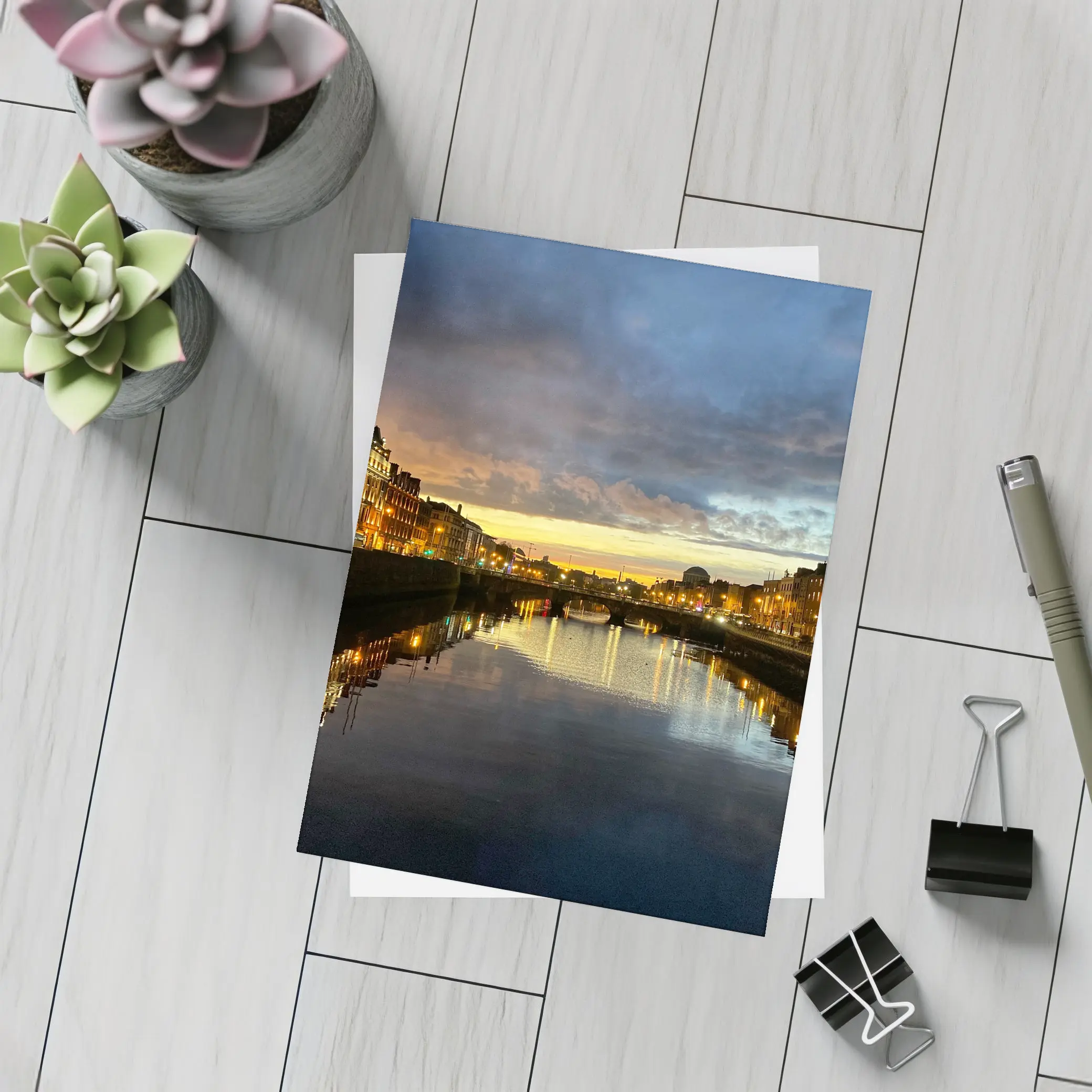 Dublin River Liffey Sunset City Lights – Postcards