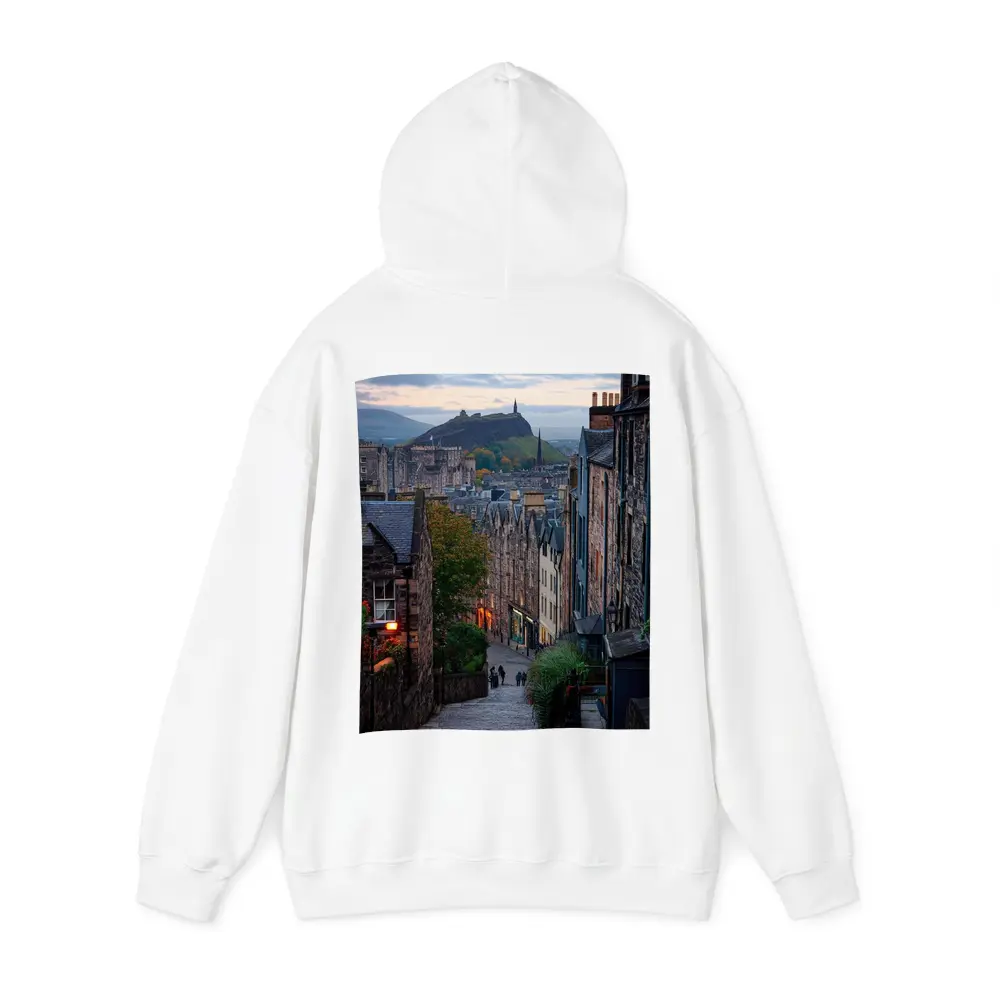 Edinburgh Old Town Cobblestone Street Scotland – Hoodies