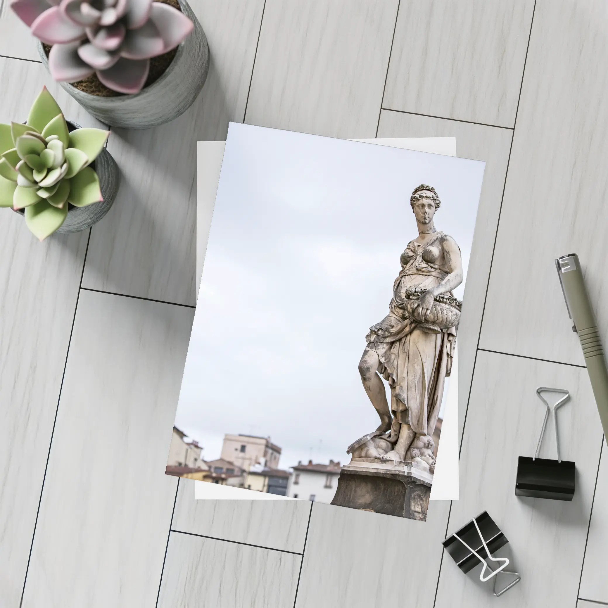 Classical Marble Statue Florence Italy Overcast Sky – Postcards