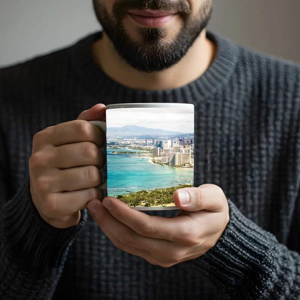 Waikiki Beach Honolulu Skyline Aerial View – Mugs