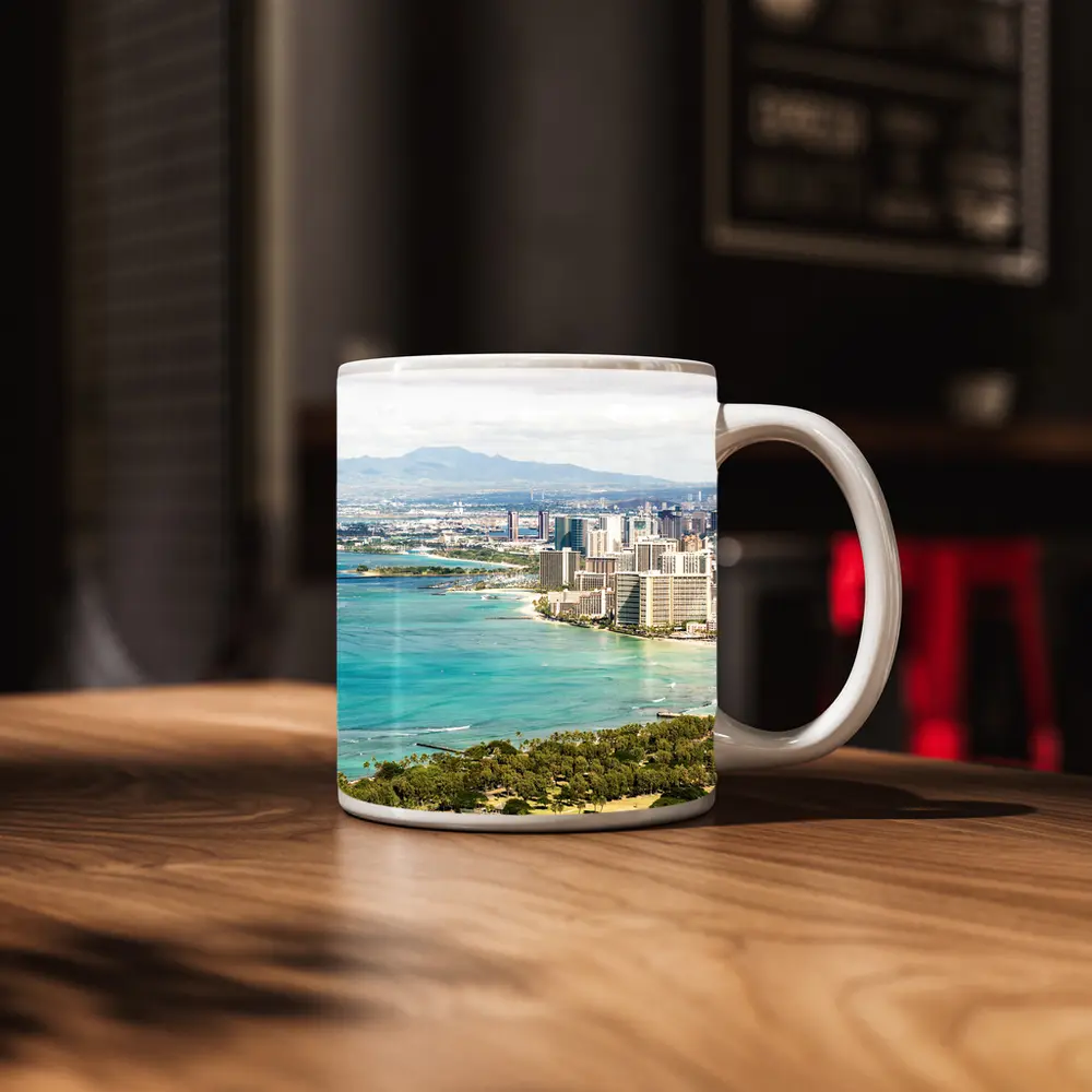 Waikiki Beach Honolulu Skyline Aerial View – Mugs
