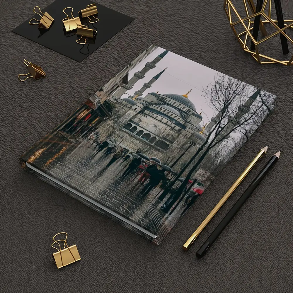Istanbul Blue Mosque Rainy Street Scene – Notebooks