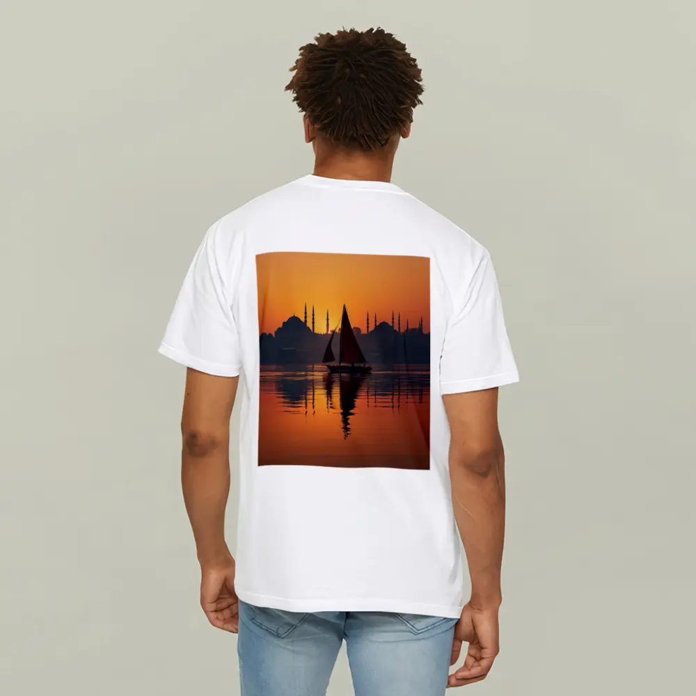 Istanbul Sailboat Sunset Bosphorus Mosque Silhouette – T-Shirts