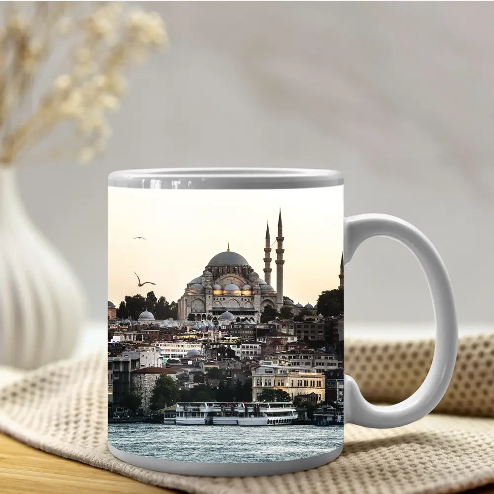 Suleymaniye Mosque Istanbul Bosphorus Waterfront View – Mugs