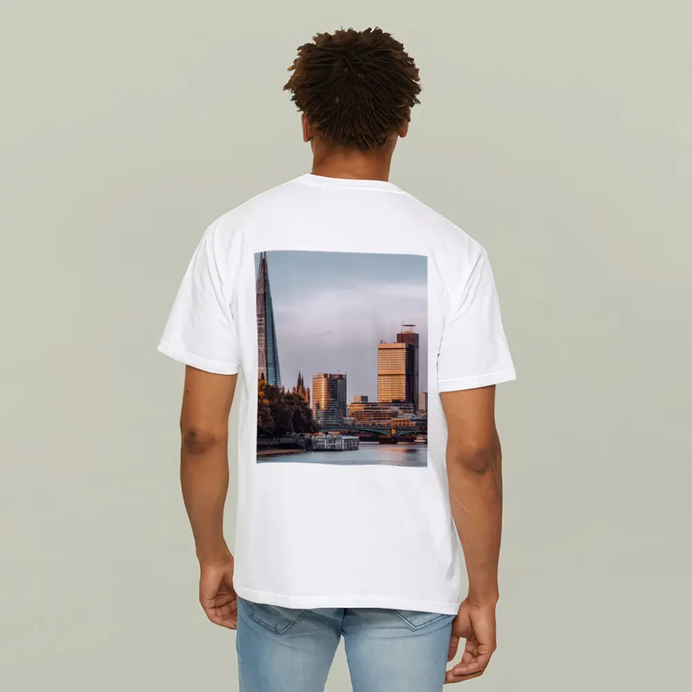 London Skyline Thames River Golden Hour – T-Shirts