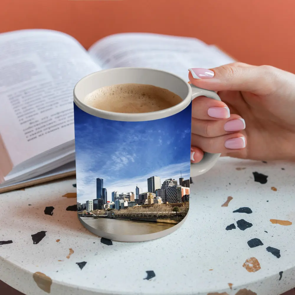 Melbourne Skyline Yarra River Blue Sky – Mugs