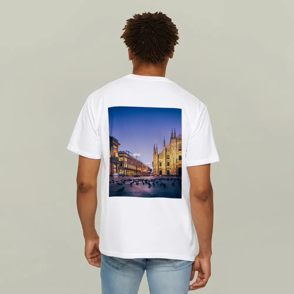 Milan Cathedral Duomo Square Blue Dawn – T-Shirts
