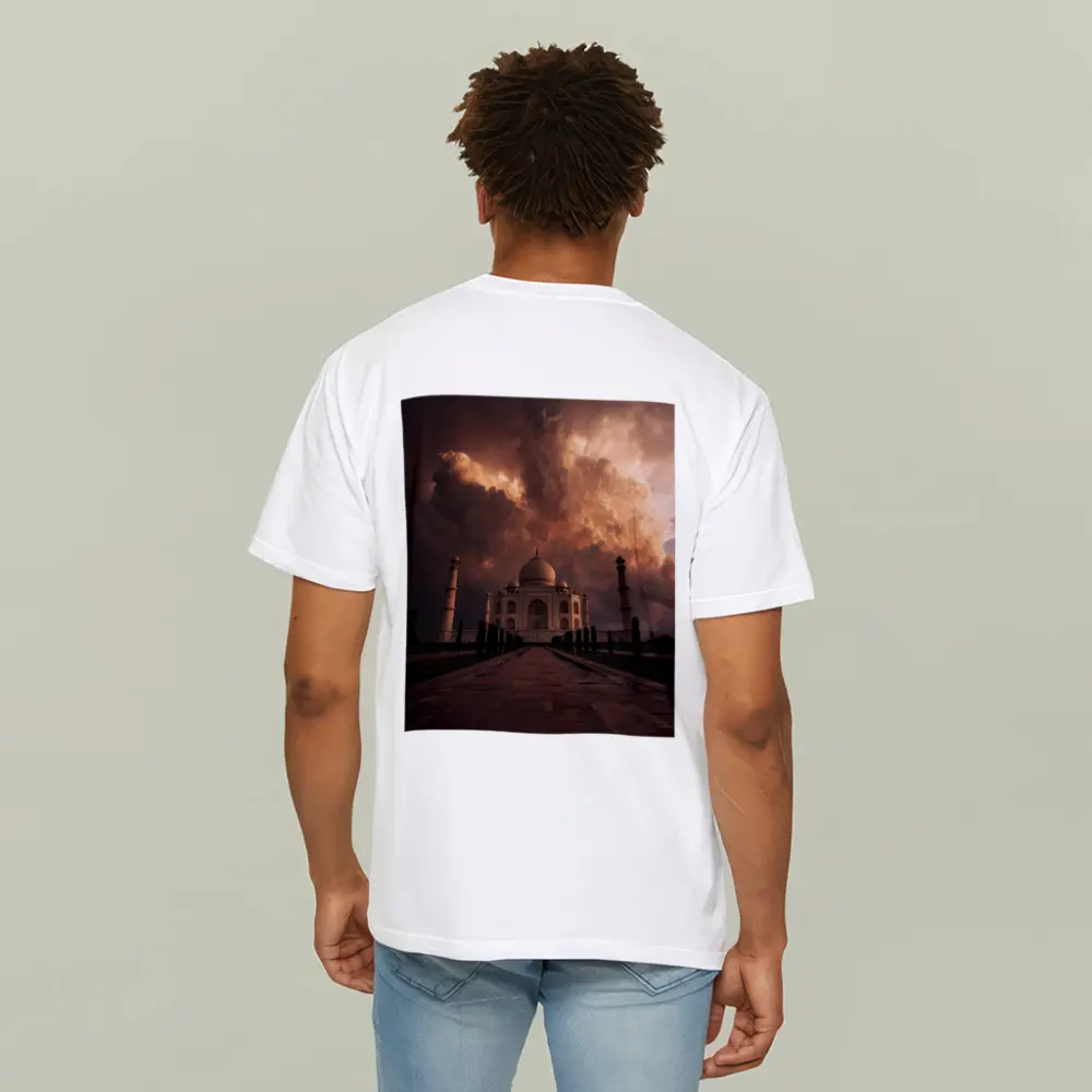 Taj Mahal Under Dramatic Storm Clouds India – T-Shirts