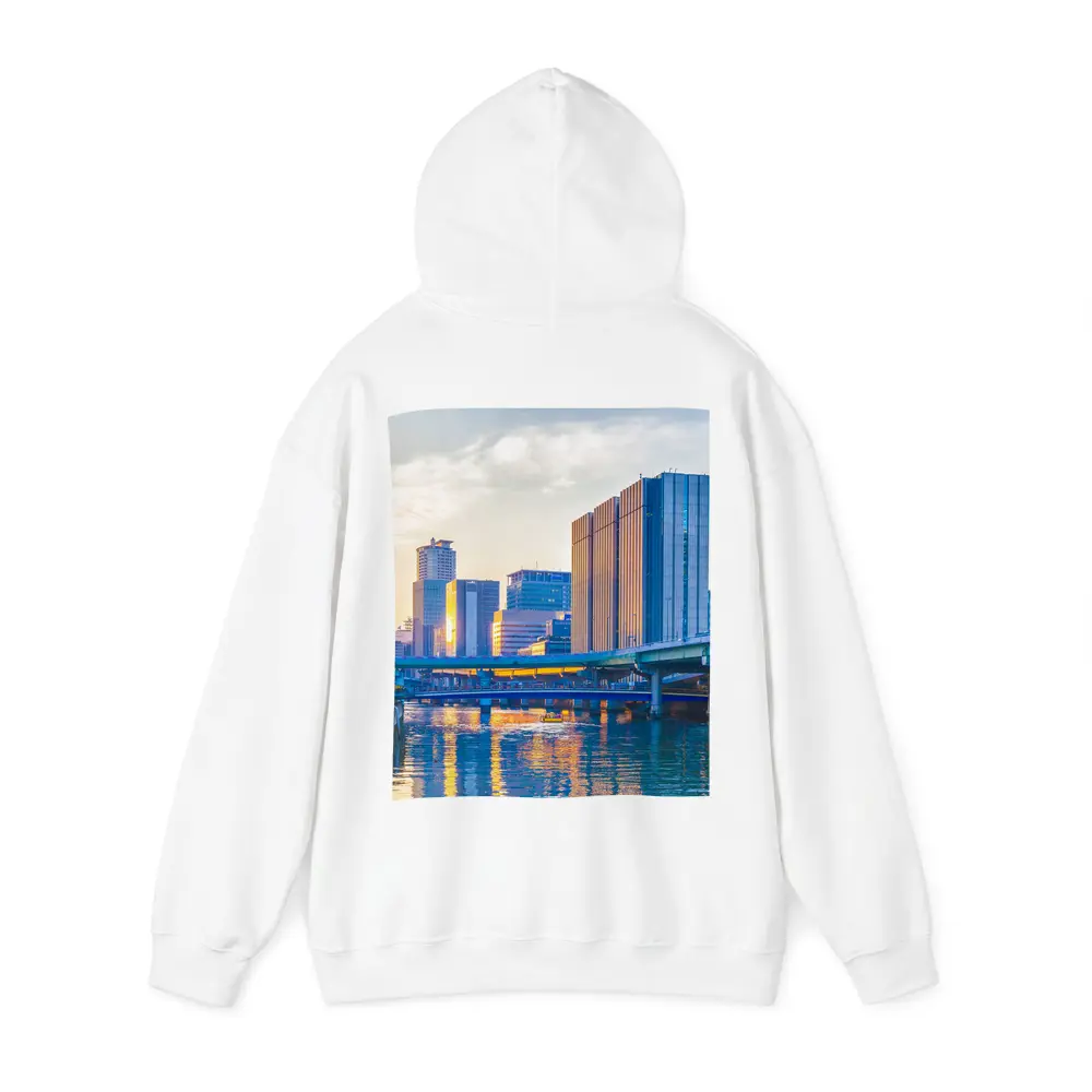 Osaka Japan Skyline River Golden Sunset – Hoodies