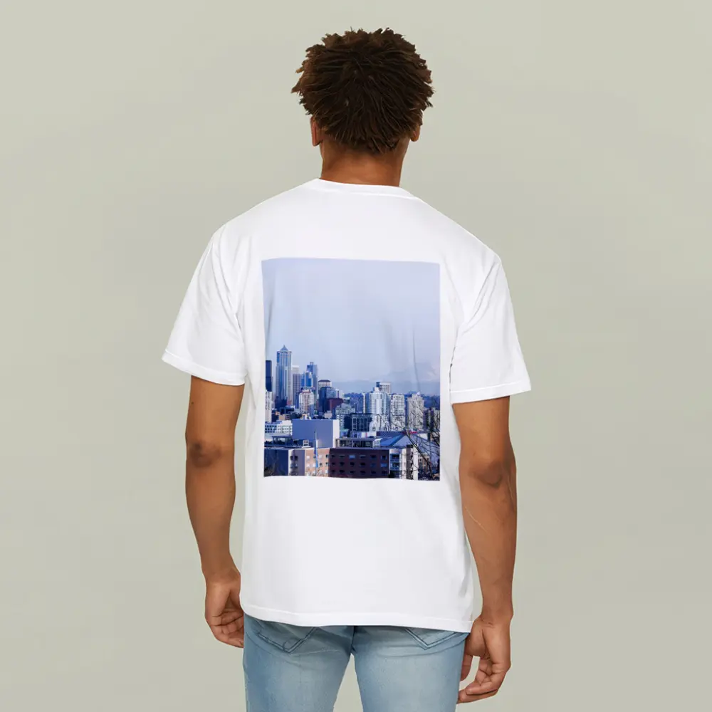 Seattle Skyline Space Needle Mount Rainier – T-Shirts