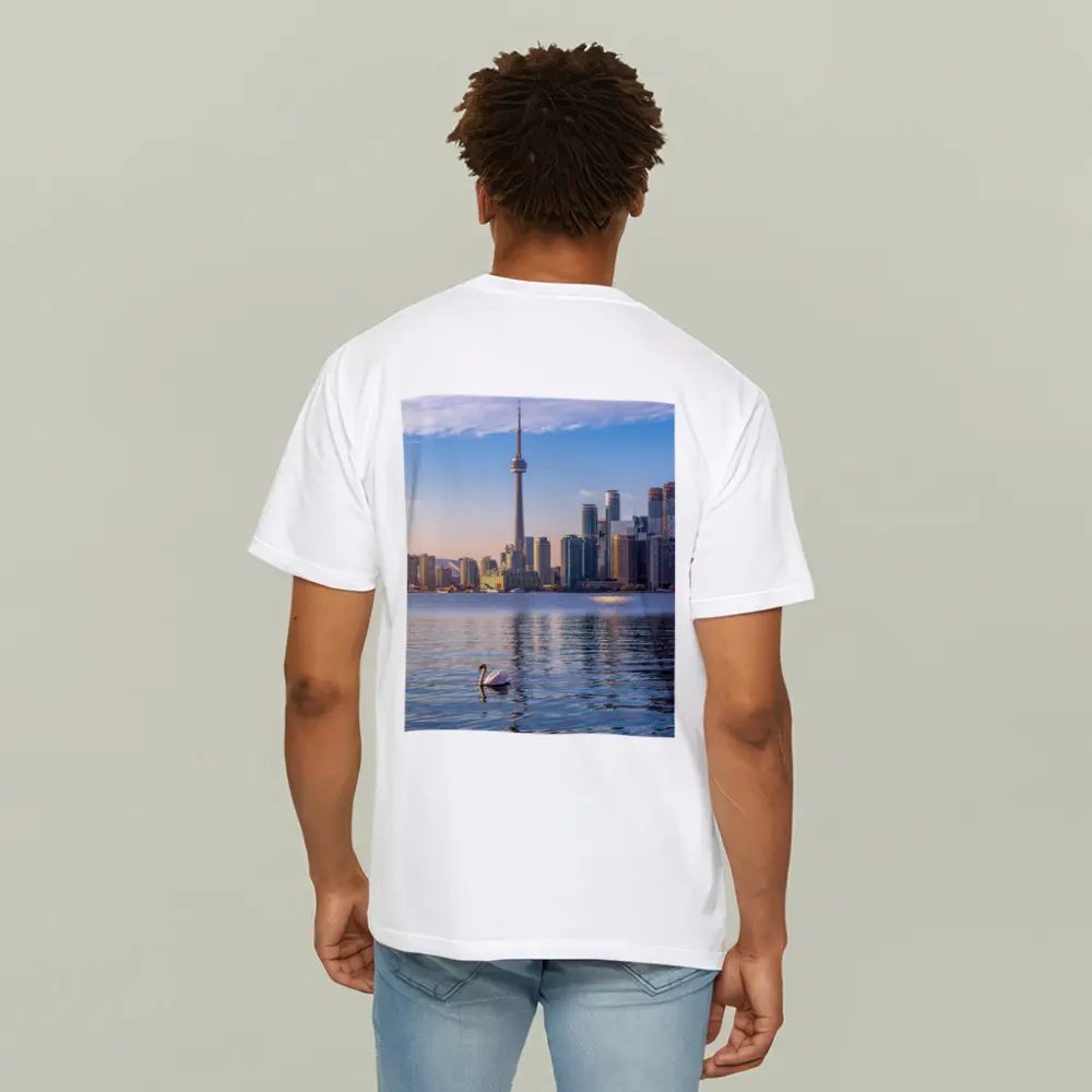 Toronto Skyline Swan on Lake Ontario – T-Shirts