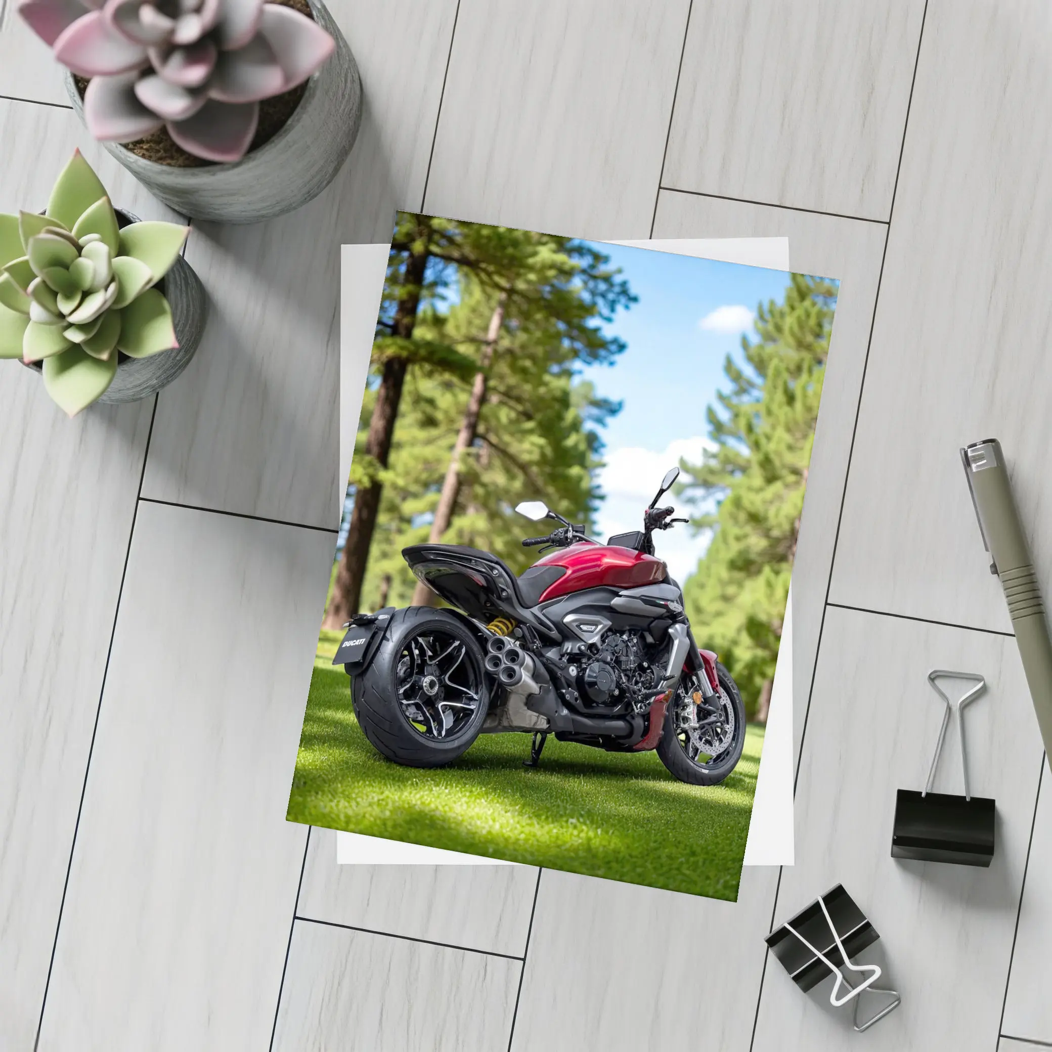 Ducati Diavel Red Motorcycle Green Park – Postcards