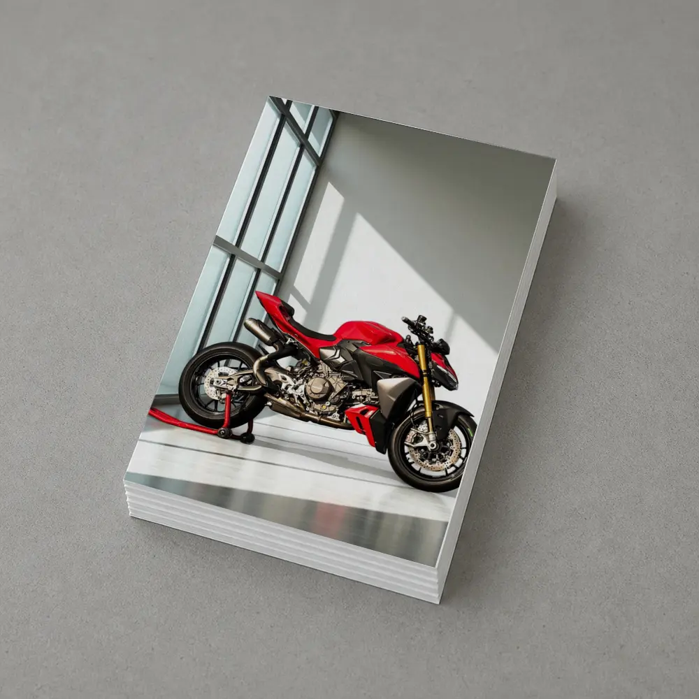 Ducati Streetfighter V4 Red Indoor Studio – Postcards
