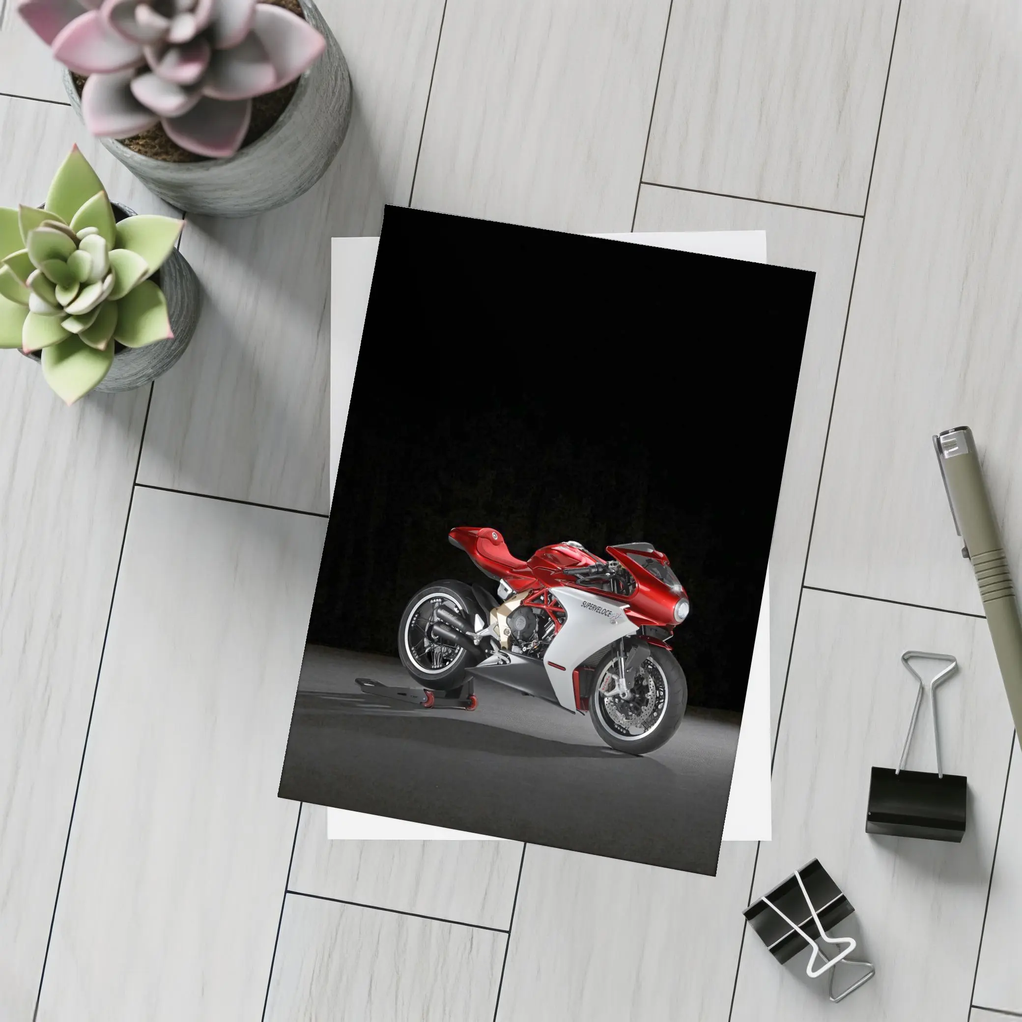 MV Agusta Superveloce Red White Dark Background – Postcards