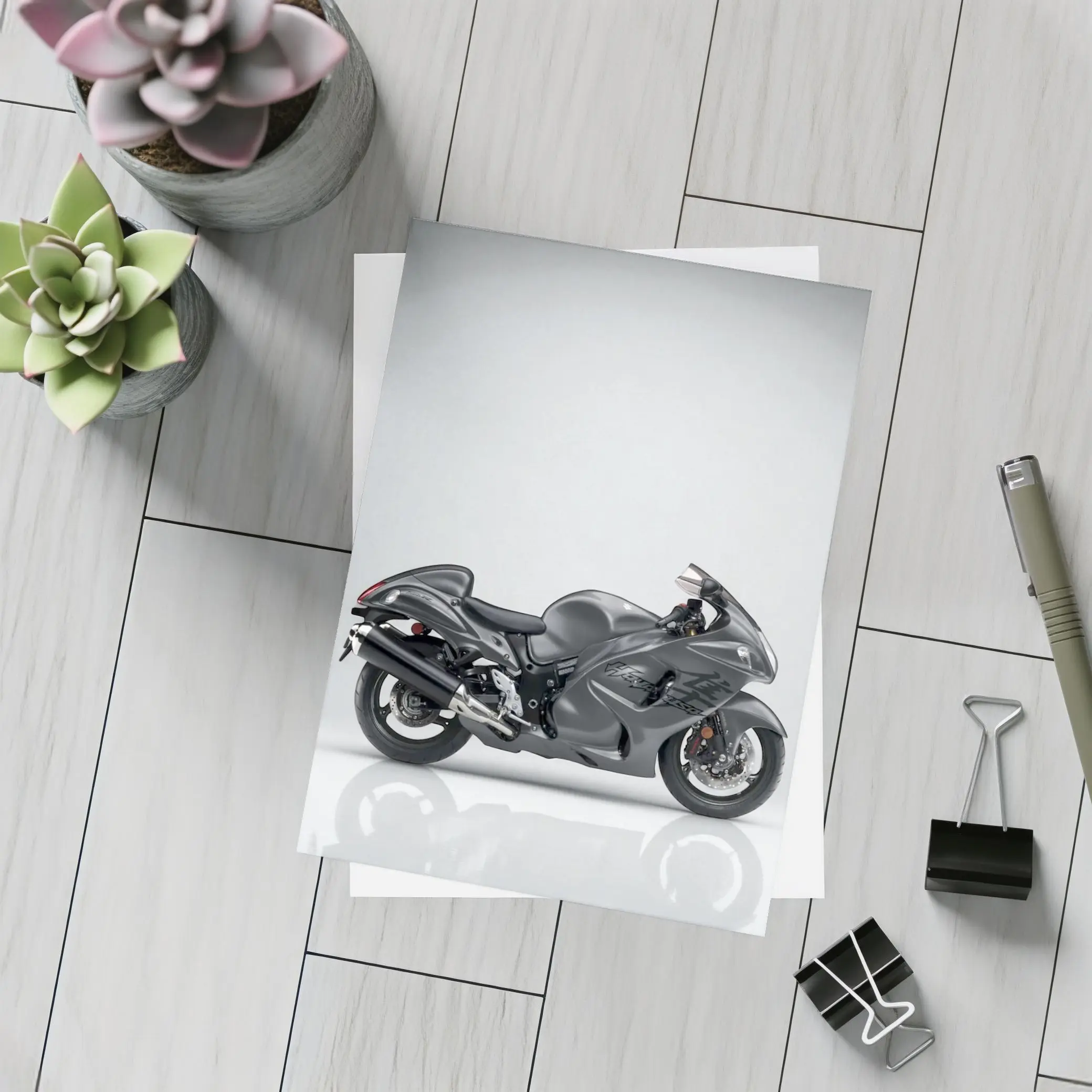 Suzuki Hayabusa Sport Bike Gray Studio – Postcards