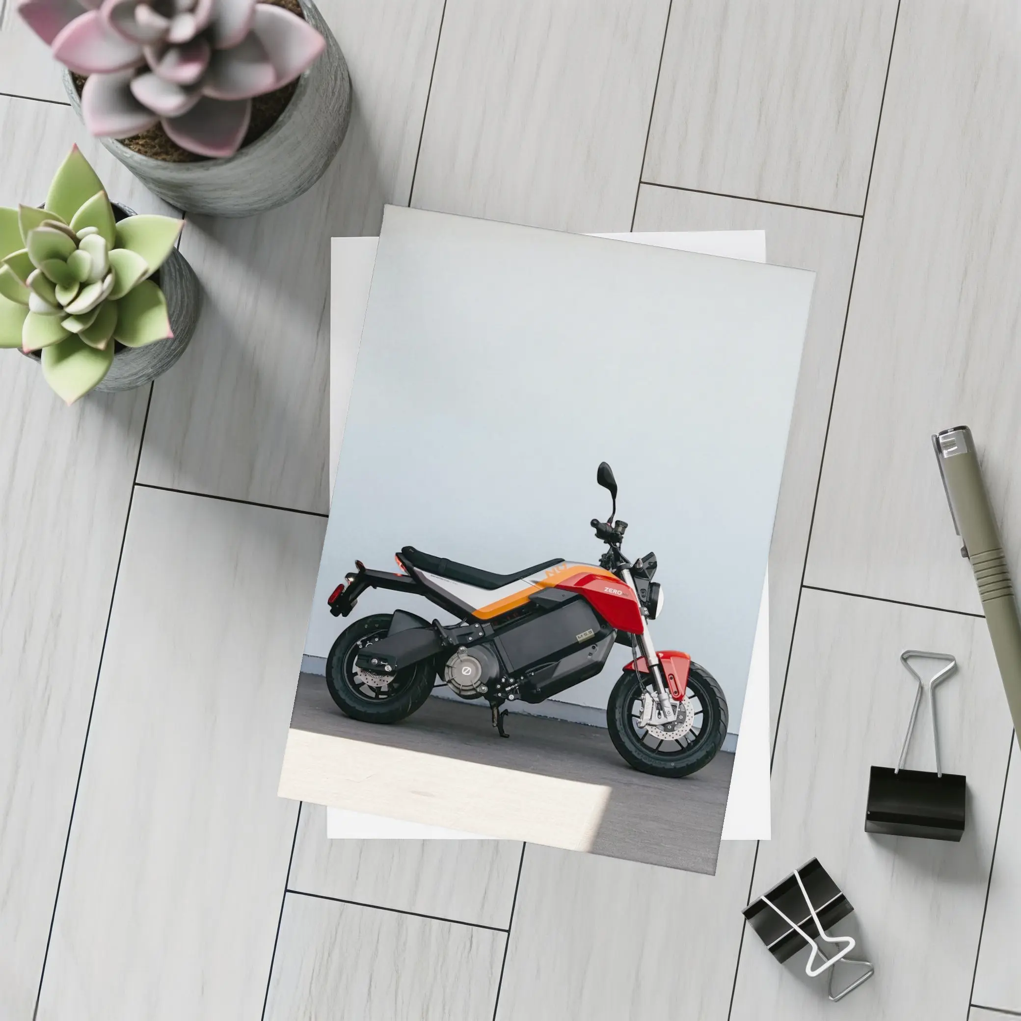 Zero Electric Motorcycle Red Orange Side Profile – Postcards