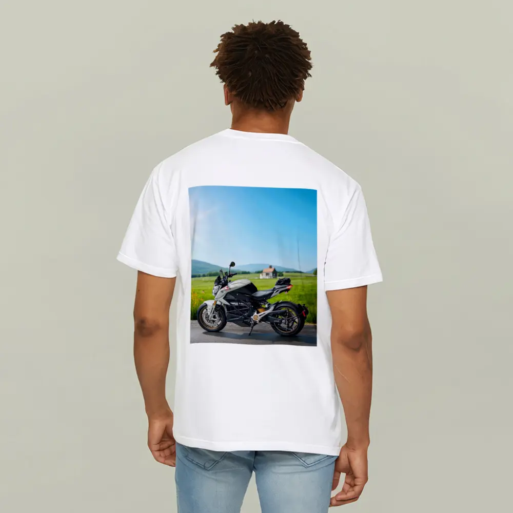 Zero Electric Motorcycle Parked Green Countryside – T-Shirts