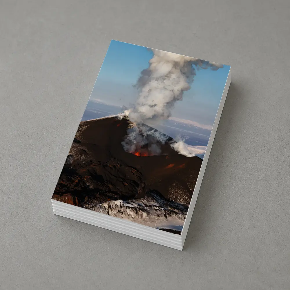Active Volcano Eruption Lava Smoke Iceland – Postcards